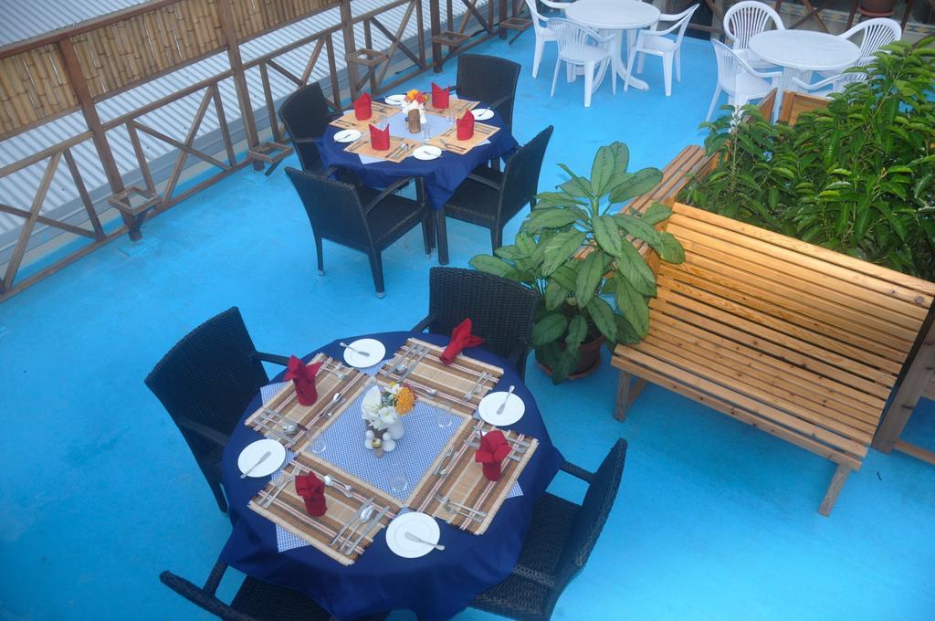 Rasdhoo Relax Inn Exterior foto